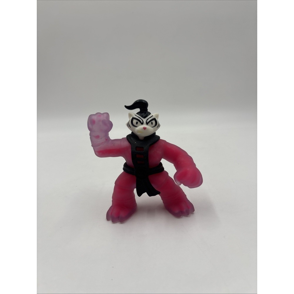 Heroes of Goo Jit Zu Shifters Bengal - Loose Pink Figure Cat 2022 Super Stretchy
